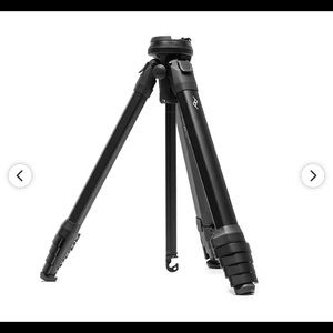 Mint condition peak design travel tripod-carbon fiber